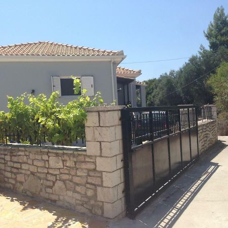 Villa Nadia Vounária Екстериор снимка